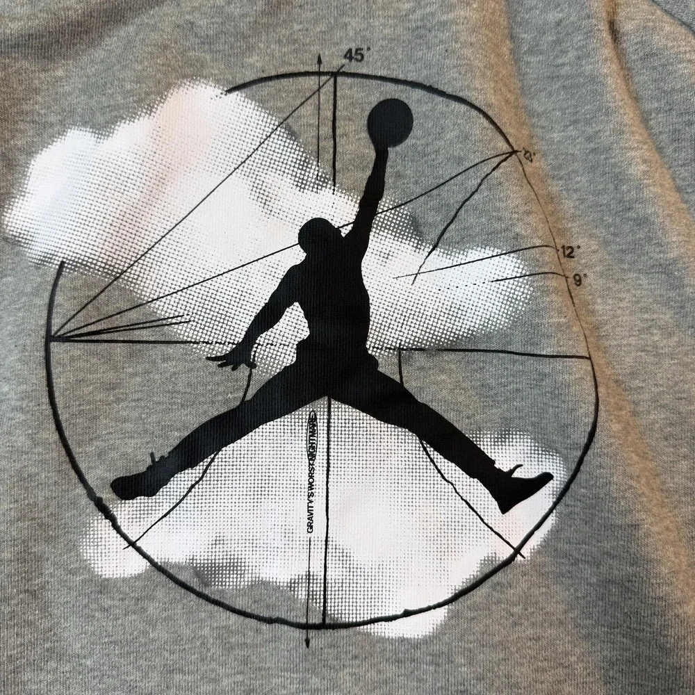 Nike‎ Jordan Hoodie Mens Medium Gray Dri-FIT Sport Jumpman Pullover Streetwear